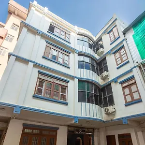 https://oyo-808-om-ganapati-pvt-ltd.hotels-kathmandu.com